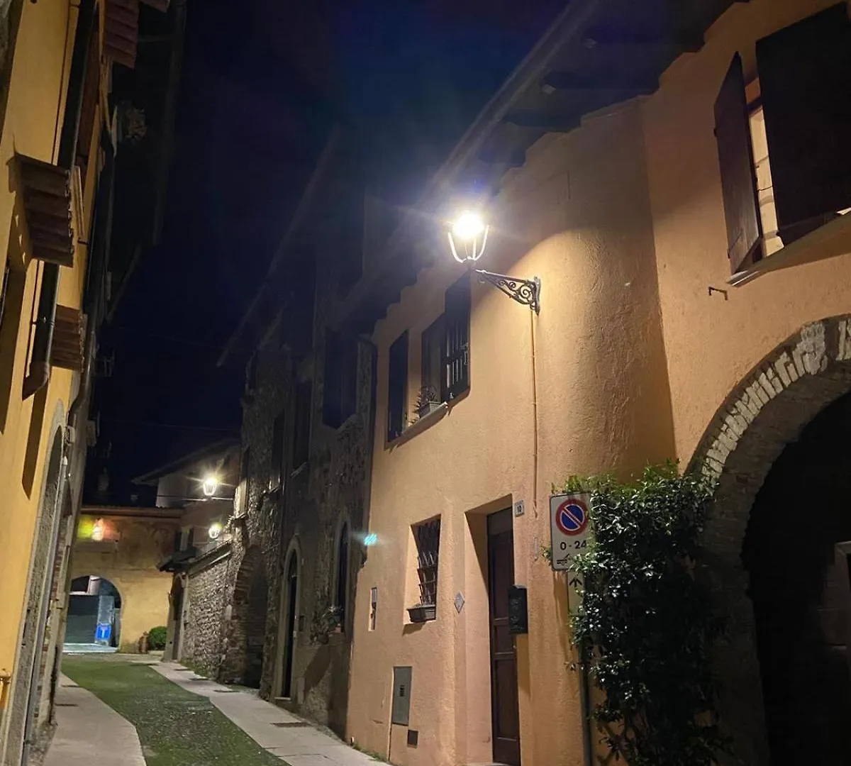 La Finestra Sul Garda Dreaming Holidays San Felice del Benaco