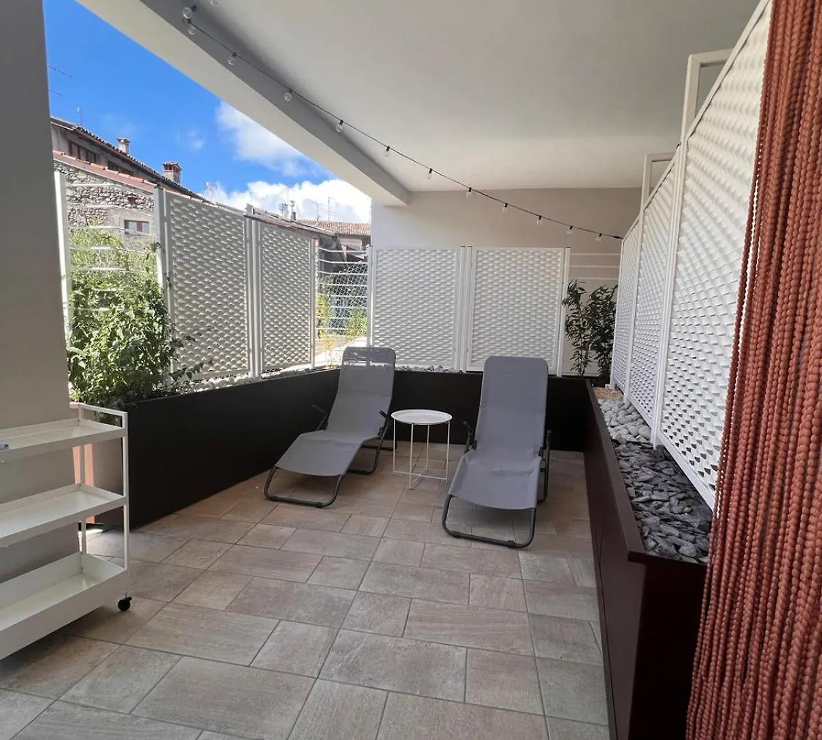 Apartment La Finestra Sul Garda Dreaming Holidays San Felice del Benaco