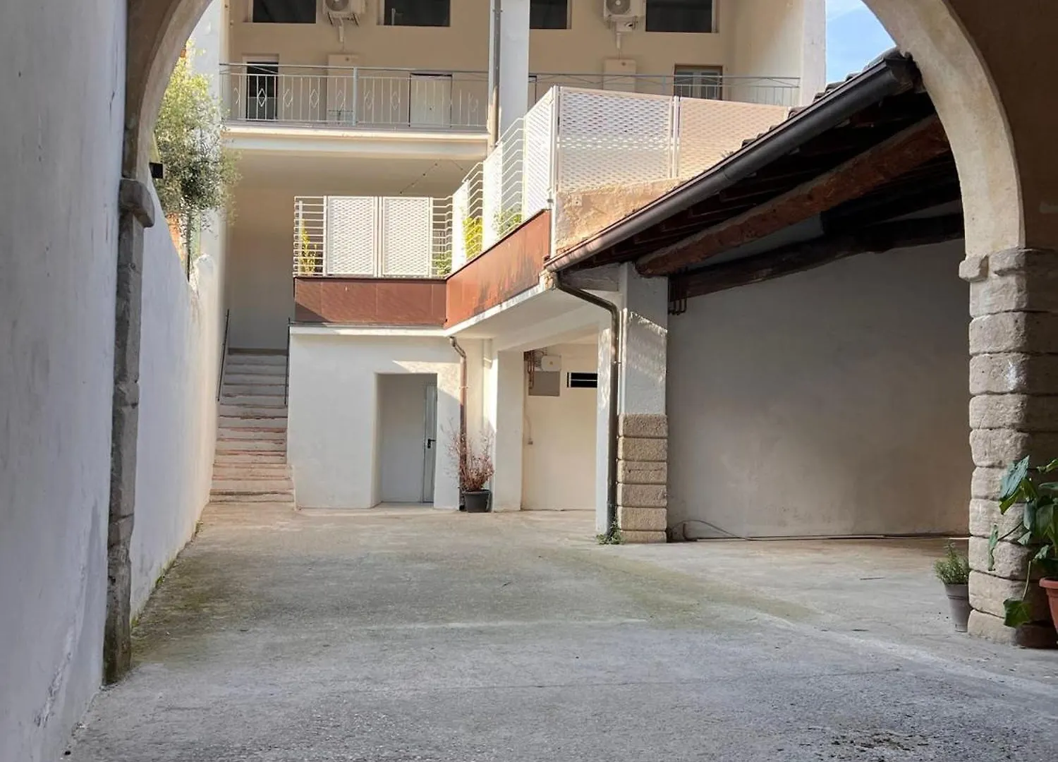 Apartment La Finestra Sul Garda Dreaming Holidays San Felice del Benaco